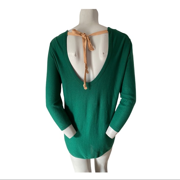 Aritzia T Babaton Bailey Sweater XS fits M